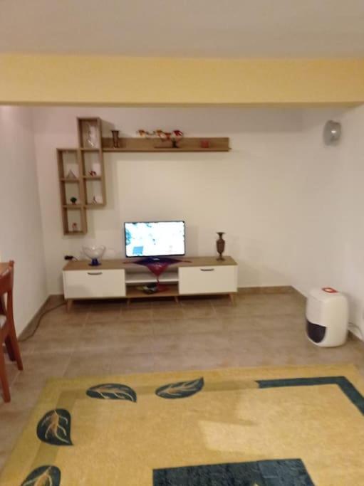 דירות Trikala Alex House מראה חיצוני תמונה