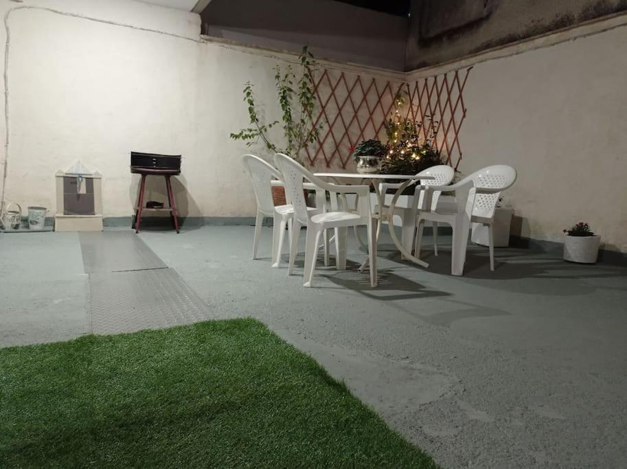 דירות Trikala Alex House מראה חיצוני תמונה